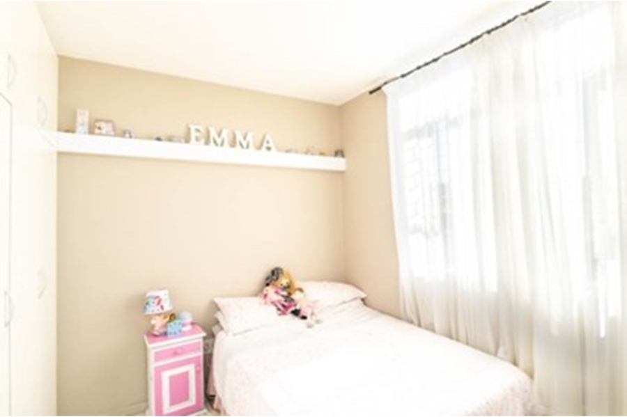 2 Bedroom Property for Sale in Loevenstein Western Cape